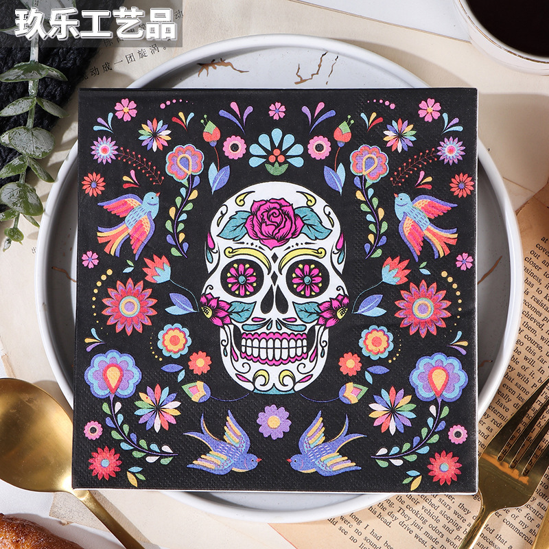 Double-layer printed napkin Halloween paper towel red handprint Halloween handkerchief paper party paper towel Double-layer printed napkin Halloween paper towel red handprint Halloween handkerchief paper party paper towel