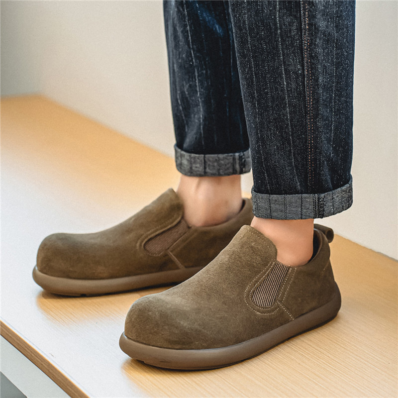 2025 primavera y verano de alta calidad transmisión en vivo de cuero de terciopelo anti-transpirable zapatos de hombre superligeros zapatos de pie Lefour zapatos de pedal para hombre