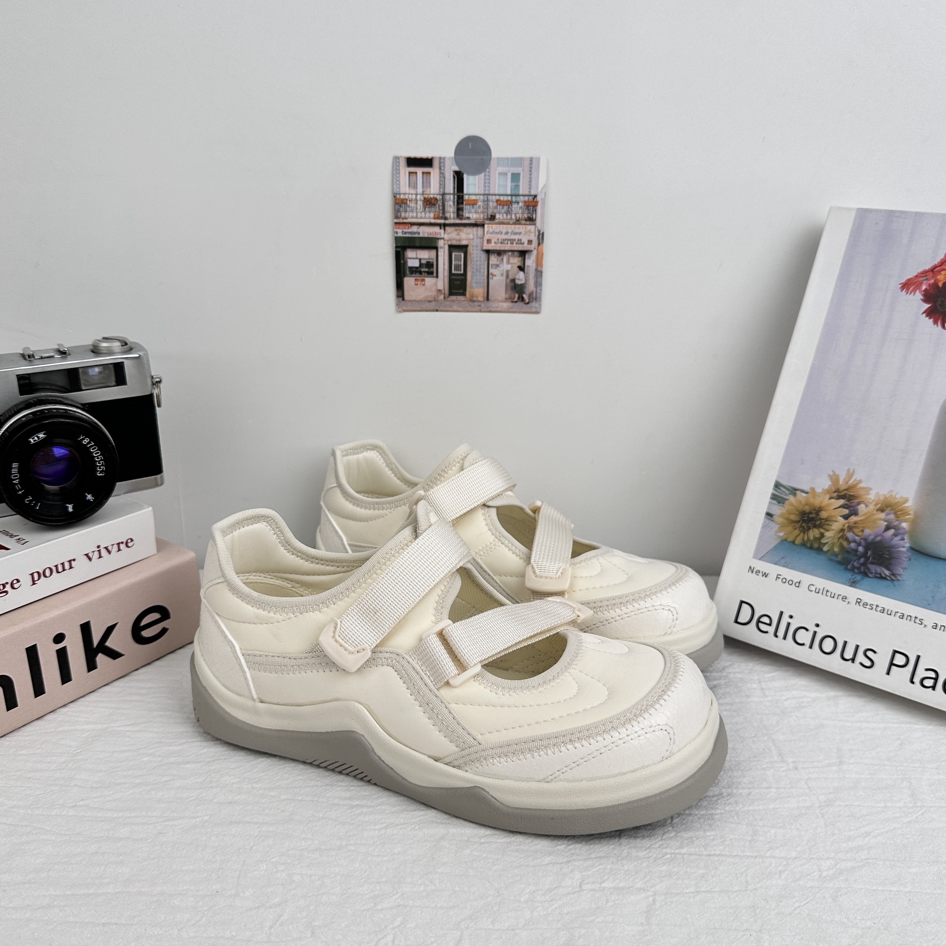 Yuanbo Zapatos Marizhen para mujeres 2025 nuevo verano red ventilada nicho sensación de diseño universal zapatos casuales para el cabello