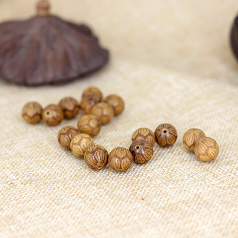 A set of six-armed lotus seed beads, one piece of 1.0-inch wood lotus seed bead bracelet, handmade wooden bead chain, bead chain material manufacturer