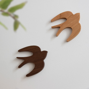 Solid Wood Bird Pendant Wall Decoration Wall Hanging Wooden Wall Ornament Creative Home Craft Little Swallow