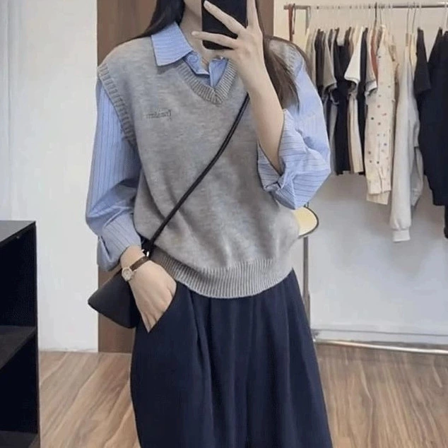 Поддельная двухслойная рубашка с контрастным цветом 2025 новая женская повседневная дикий стиль колледжа с длинными рукавами рубашка топ