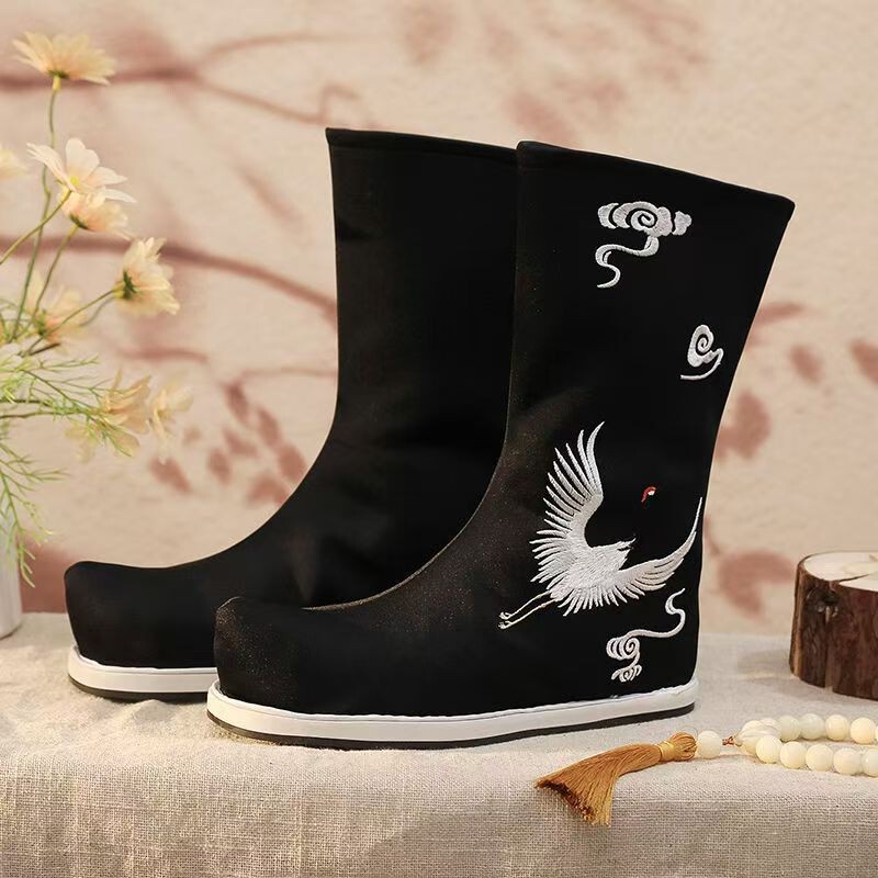 Easiest for Match Ancient Han Dynasty Men's Shoes, Heightening Boots, Cos Ming-Made Soap Boots, Upturned Toe Boots, Waterproof Rubber Sole Ancient Boots Easiest for Match Ancient Han Dynasty Men's Shoes, Heightening Boots, Cos Ming-Made Soap Boots, Upturned Toe Boots, Waterproof Rubber Sole Ancient Boots
