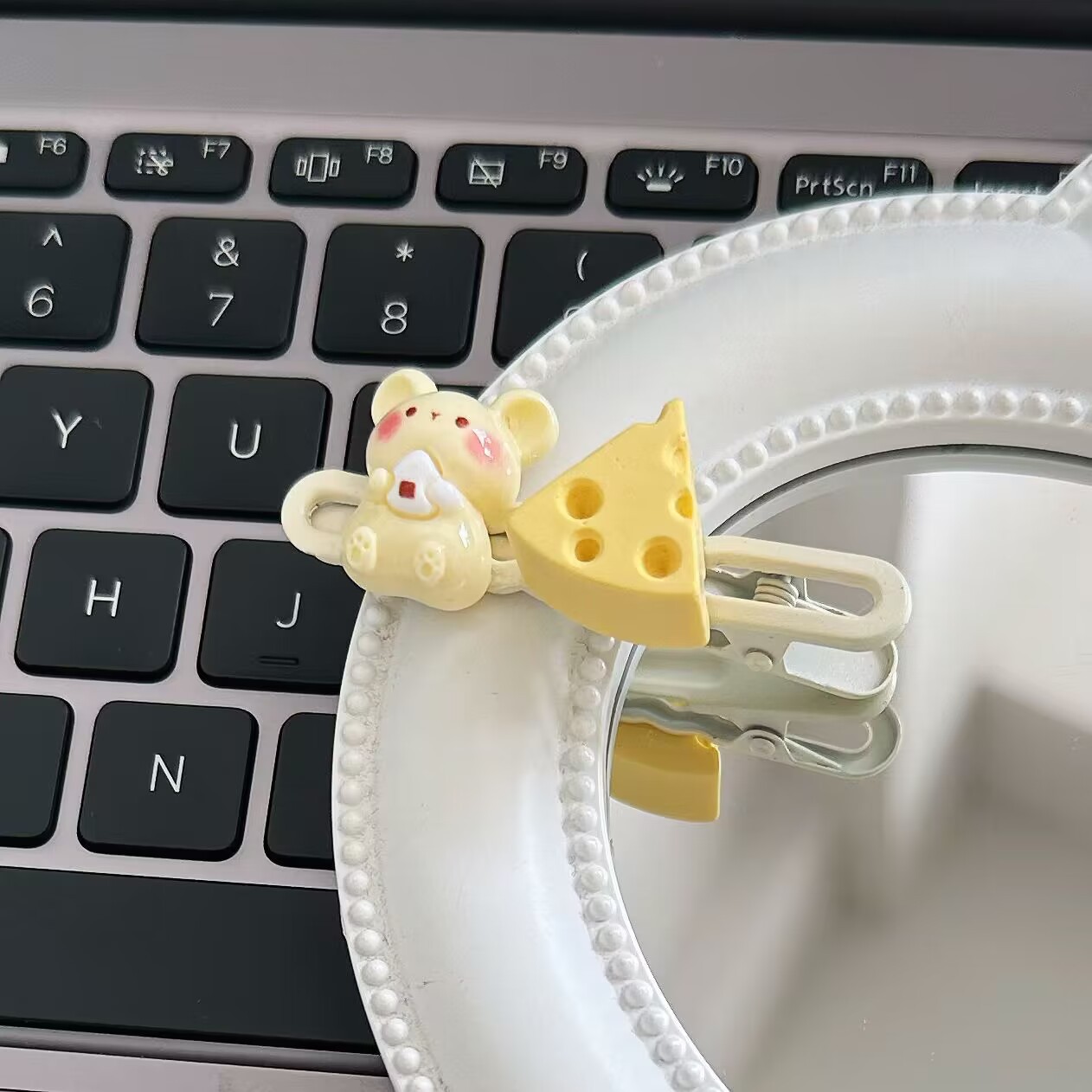 탐욕스러운 치즈 쥐