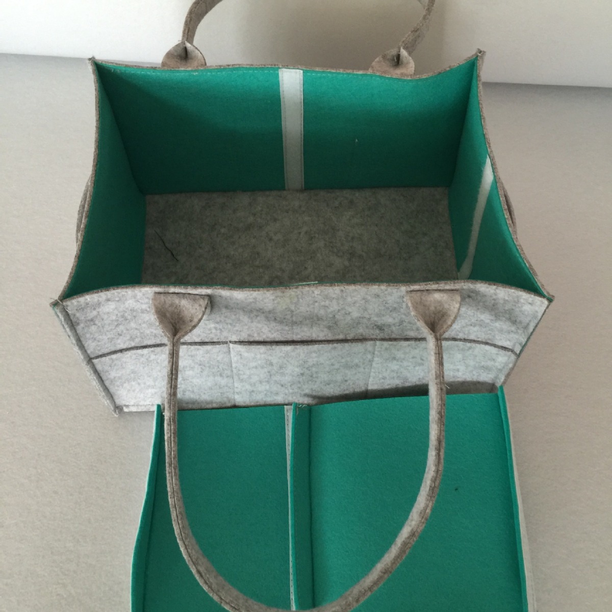 供应毛毡尿不湿收纳包 毛毡尿不湿收纳袋 毛毡收纳篮尿布包化妆包