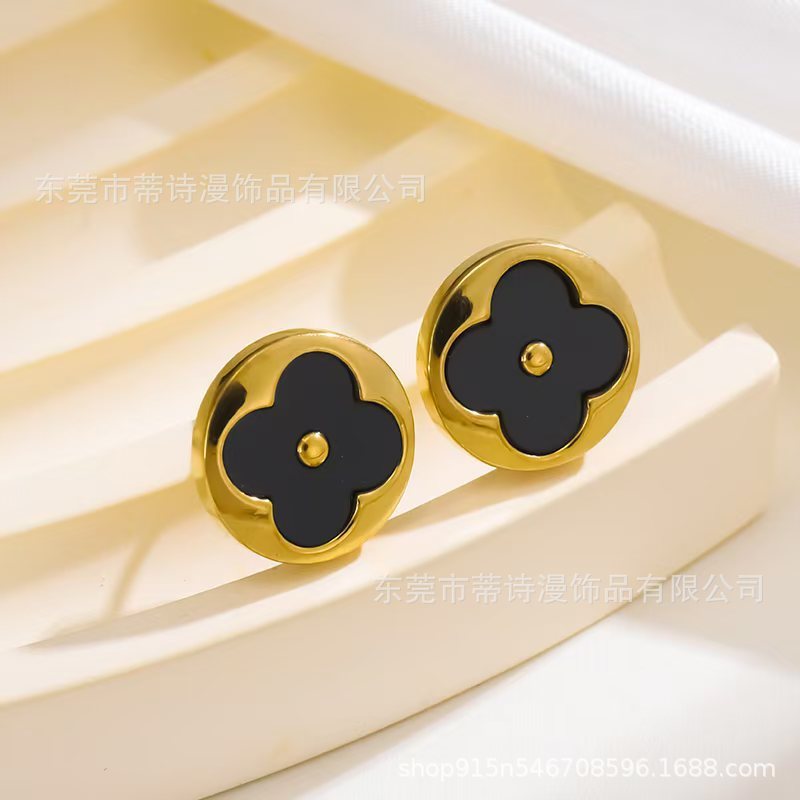 欧美跨境白色圆牌四叶花耳钉女时尚花朵菱形钛钢耳环气质百搭耳饰|undefined