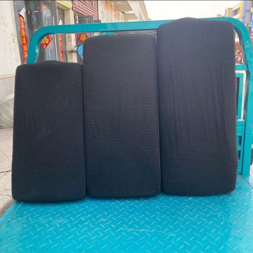 Electric tricycle seat cushion cover four seasons universal double-layer thickened sunscreen breathable pull goods battery car heat insulation seat cushion cover