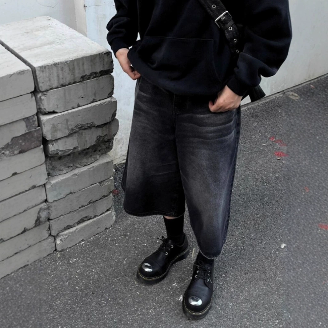 Retro black loose straight jeans, summer trousers, shorts, American style, oversize, plus size