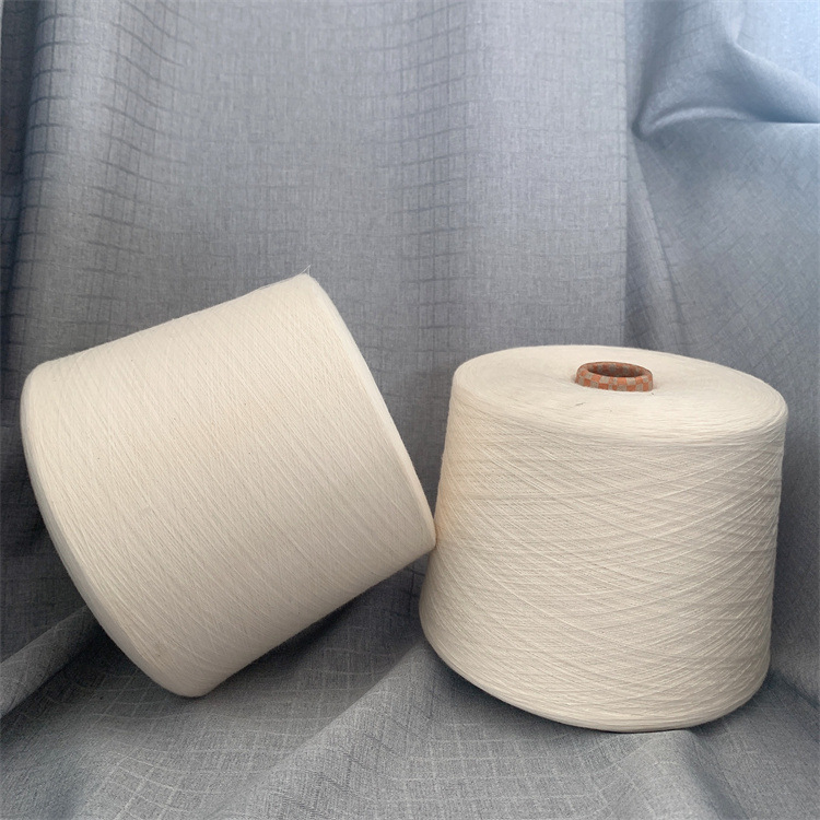 环锭纺棉60涤纶40配比雪花纱线30支 CVC60/40涤棉雪花纱30支