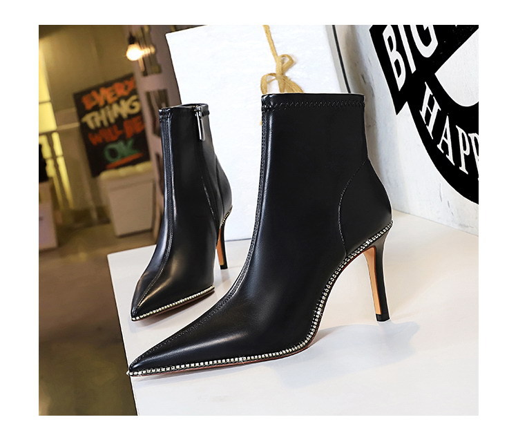 Smal klack med hög klack och dragkedja i sidan, spetsiga rhine-borrstövlar för kvinnor_voghion.com