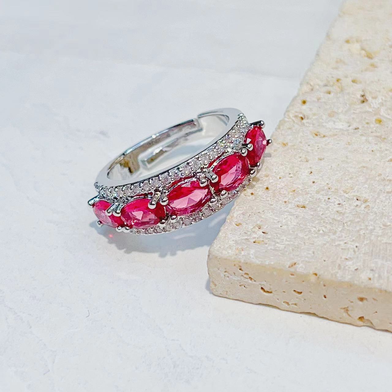 3240b87b3b8ed20da1c0c4d7b981ed