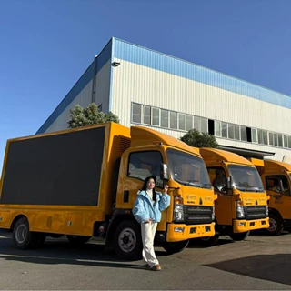东风多利卡中型LED流动冰淇淋车 理发车 户外多功能餐车