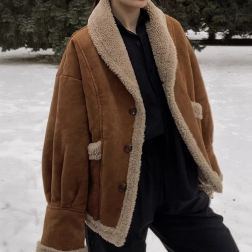 Wholesale cross-border European and American  autumn new vintage suede velvet lambswool coat, single-breasted top.