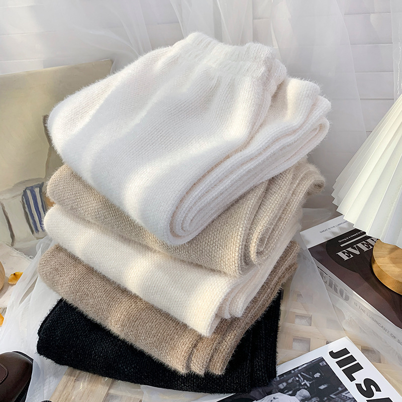 145cm Short Super Soft Thickened Mink Velvet Knitted Wide Leg Pants Women's Autumn and Winter 150 Draping Straight Casual Pants 145cm Short Super Soft Thickened Mink Velvet Knitted Wide Leg Pants Women's Autumn and Winter 150 Draping Straight Casual Pants