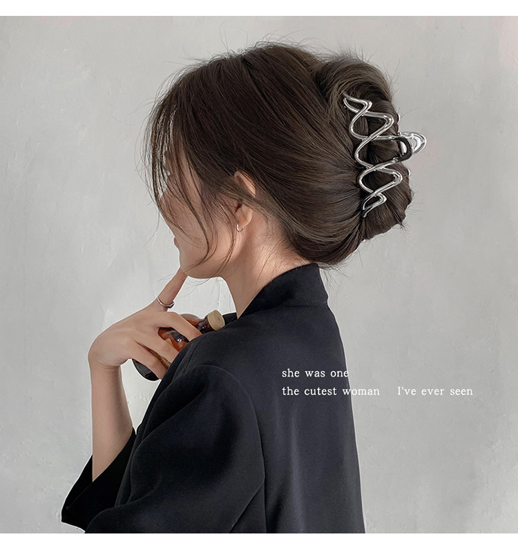 30g Weight Hair Claws Hair Accessories Type 1 Piece Quantity Daily, Street Occasion Alloy Material Geometric Pattern Women's Gender Plating Design IG Style Style Women's Ig Style Geometric Alloy Plating Hair Claws 2