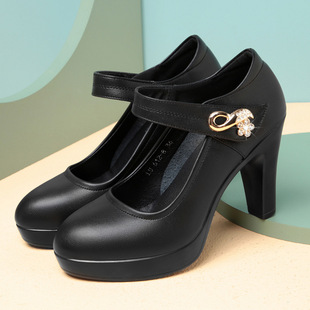 �߸���ˮ̨ŮЬ���ۺ�ɫģ�؆�Ь�ָ���a�I�r�й���Ь����ЬŮ