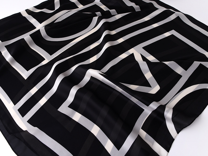 Casual, Simple Style Style Women's Casual Simple Style Stripe Satin Printing Silk Scarf