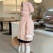 女童卡通兔子加绒呢子外套2025秋冬新款女宝宝保暖中长款连帽风衣