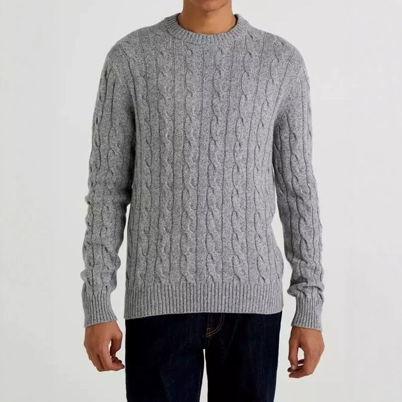 Vintage cable-knit sweater for men, suitable for export, with a thickened round neck and twisted cable pattern