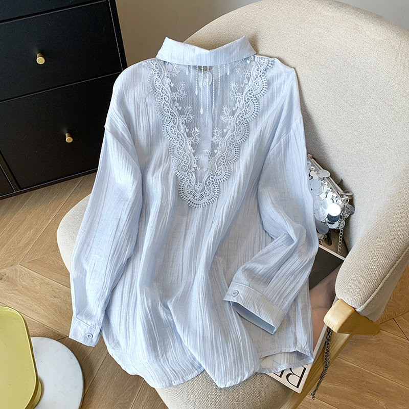 Thin Sun Protection Clothing 2025 Summer Designer Niche Sweet Embroidered Lace Back Hollow Shirt for Women