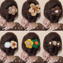 复古毛绒花朵抓夹女2025新款感秋冬发夹后脑勺鸭嘴夹发卡发饰