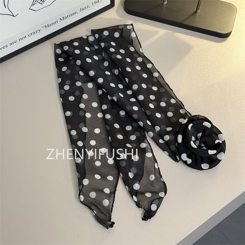 실크 스카프 + 꽃 [검은색 큰 물방울 무늬]