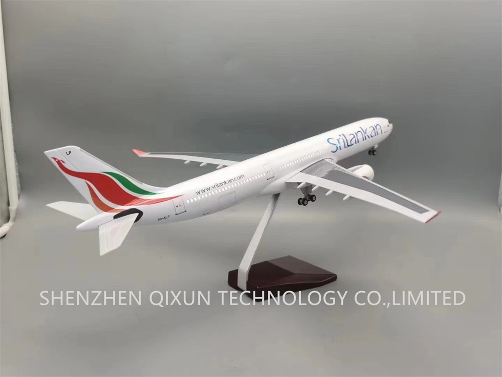 Emirates Scale 1:160 46cm A380 Emirates Modelo de avión de simulación ligera