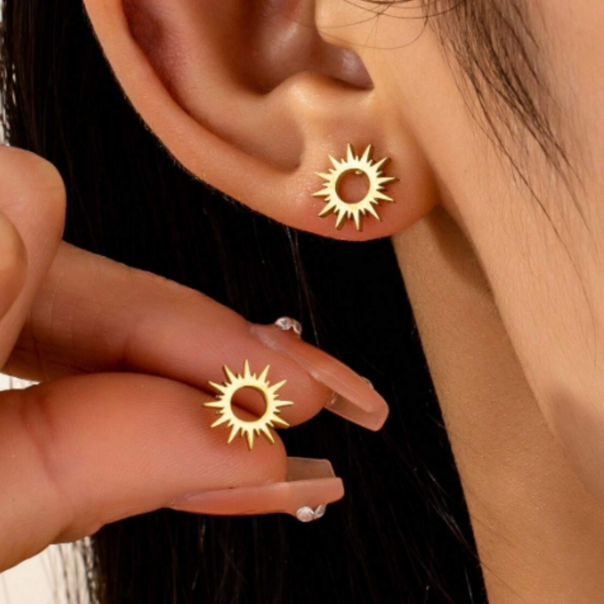 Minimalist, Geometric Heart Shaped, Triangle Shaped, U Shaped, Star Shaped, And Moon Shaped Ear Cartilage Studs Fashionable And Versatile Earrings._voghion.com