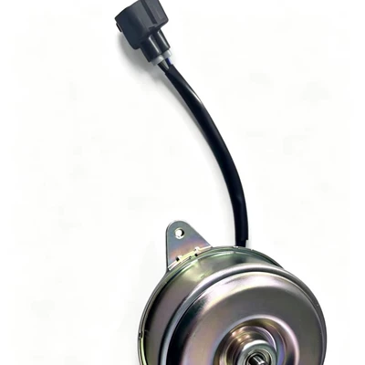 Fan compatible with the left