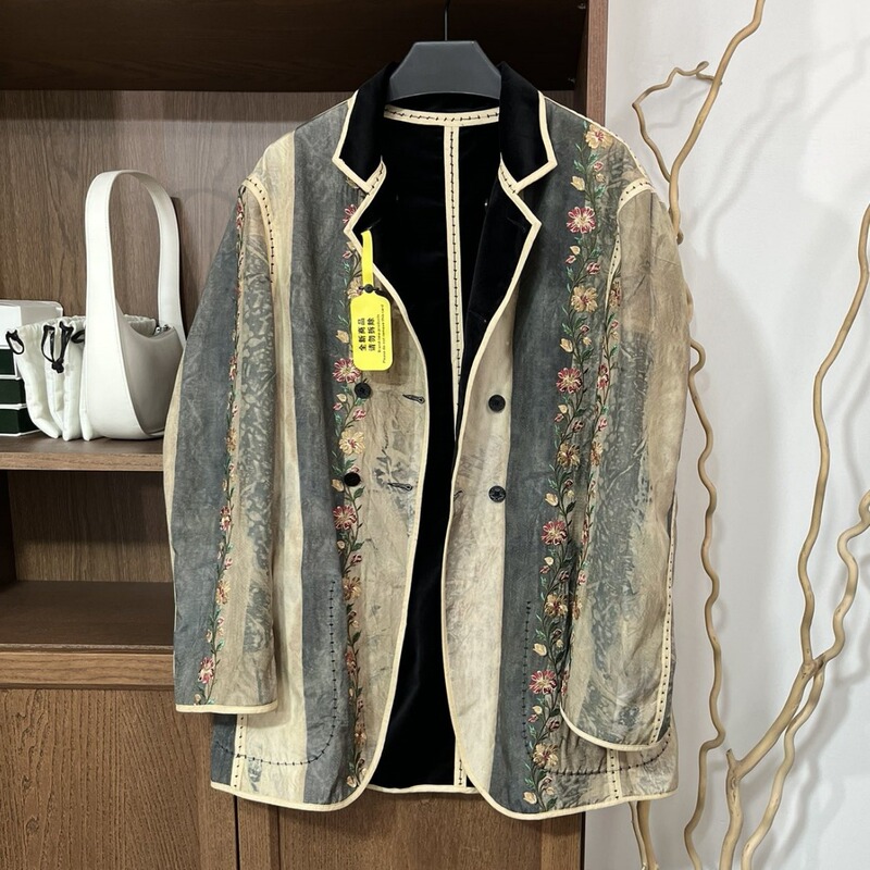 Vintage New Chinese Style Floral Embroidery Stitching Velvet Suit Jacket