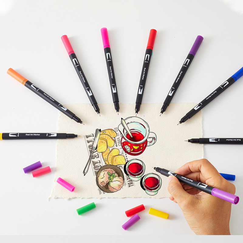 Pluma de gancho de doble cabeza a base de agua transfronteriza pluma de acuarela de cabeza suave traje de marcador de 72 colores pluma de pintura especial de dibujos animados al por mayor