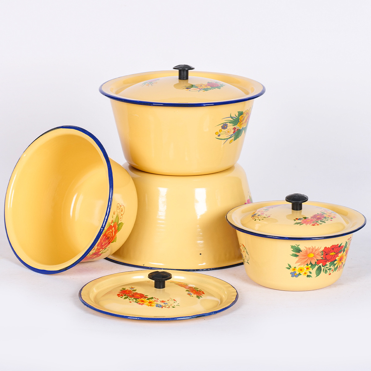 厂家直供现货14CM/16CM/18CM/20CM经典怀旧网红草莓蛋糕搪瓷盆