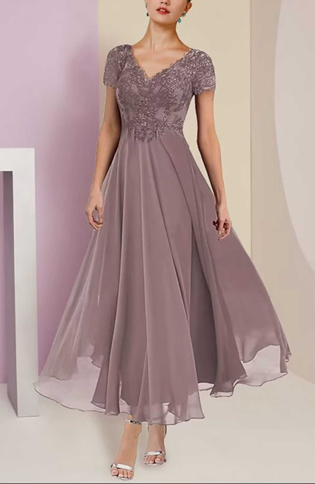 2025 Europa y los Estados Unidos ropa larga de chiffon empalmado encaje hueco vestido de dama de honor sin mangas vestido en forma de A