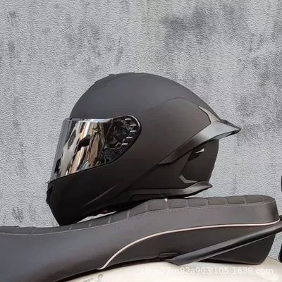 Dəbilqə (Kaska) aksesuarları – spoiler, Bluetooth slot, safety features - m-black-and-silver-lenses