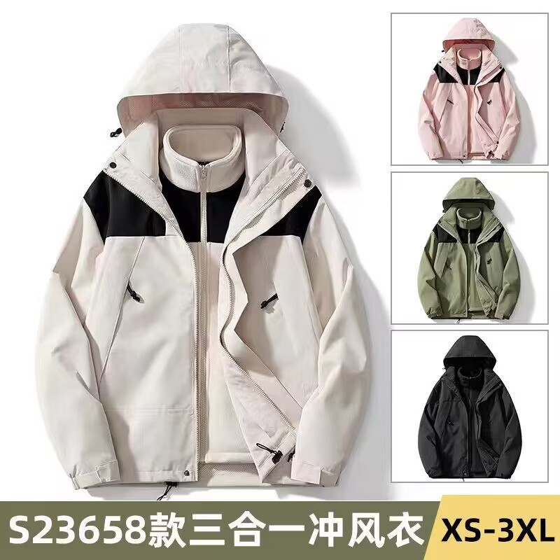 Ropa de asalto de otoño y invierno nueva pareja 3 en 1 pelusa gruesa calentamiento desmontable chaqueta deportiva casual