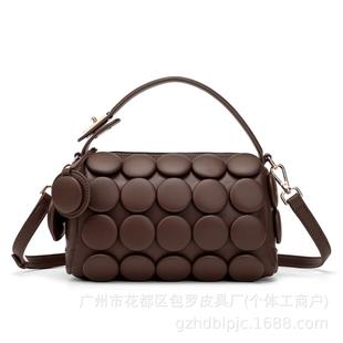 �羳�W���r���¿�Ůʿ������ֹ����o�۽���ٴ�μ�б������^��