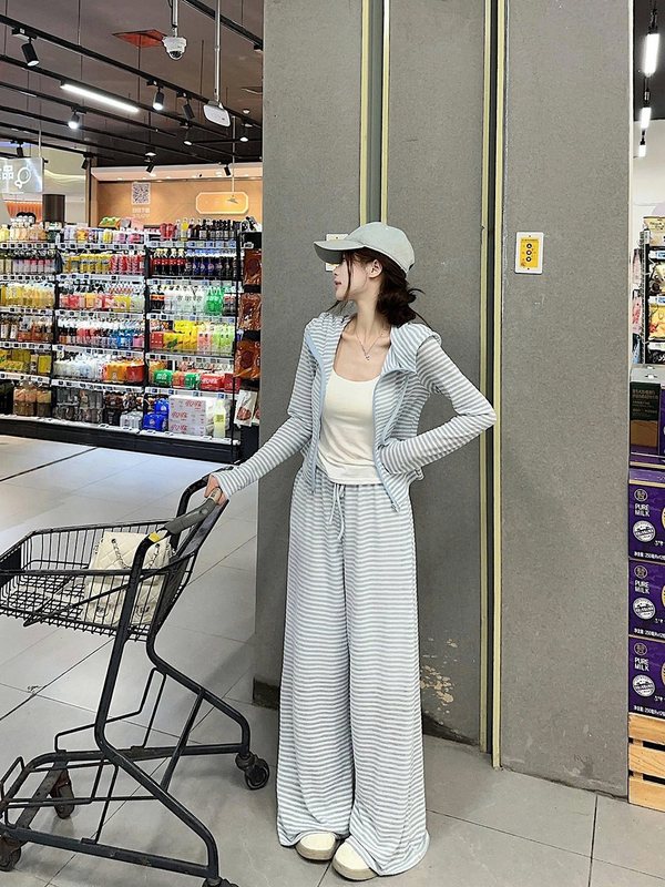 ファッションスーツ女性のレトロストライプフード付きジャケット女性 2025 夏ドレープカジュアルパンツワイドレッグパンツツーピーススーツ|undefined