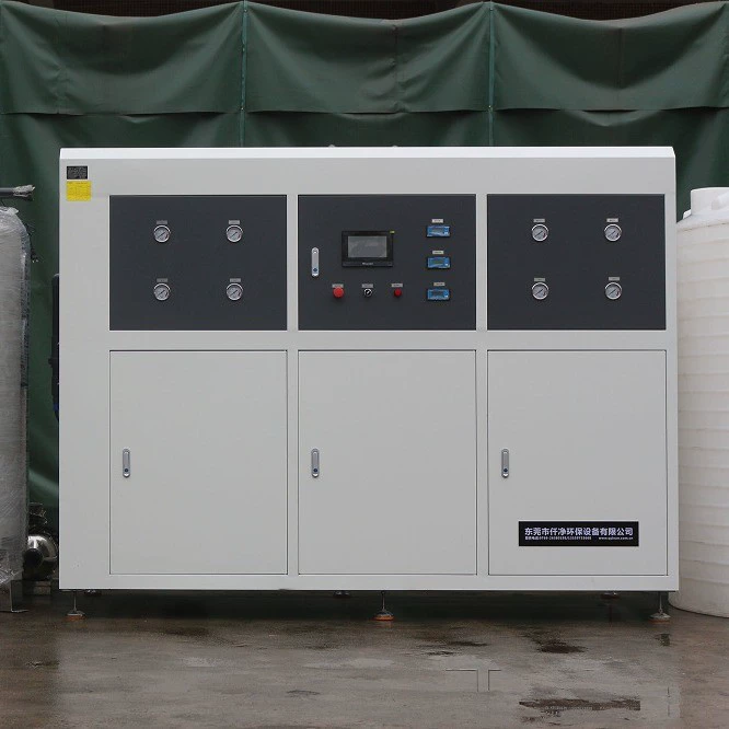 Передвижное оборудование для получения деионизированной воды с обратным осмосом (RO) и процессом EDI для получения высокочистой деионизированной воды