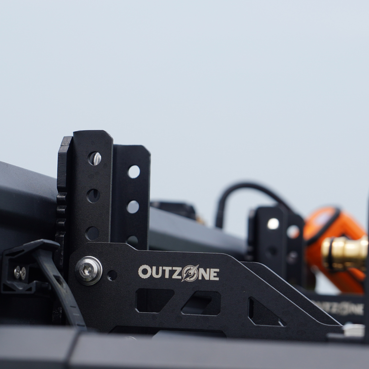 OUTZONE roof rack side-mounted bracket, water tank, roof platform, expandable outdoor car side tent canopy