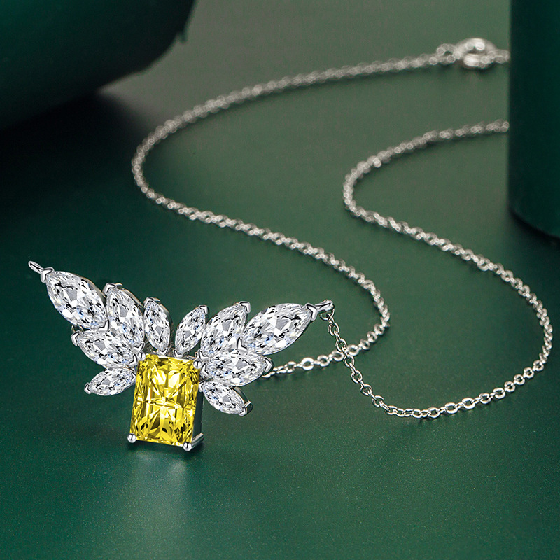 Fashion Geometric Copper Inlay Zircon Pendant Necklace 1 Piece