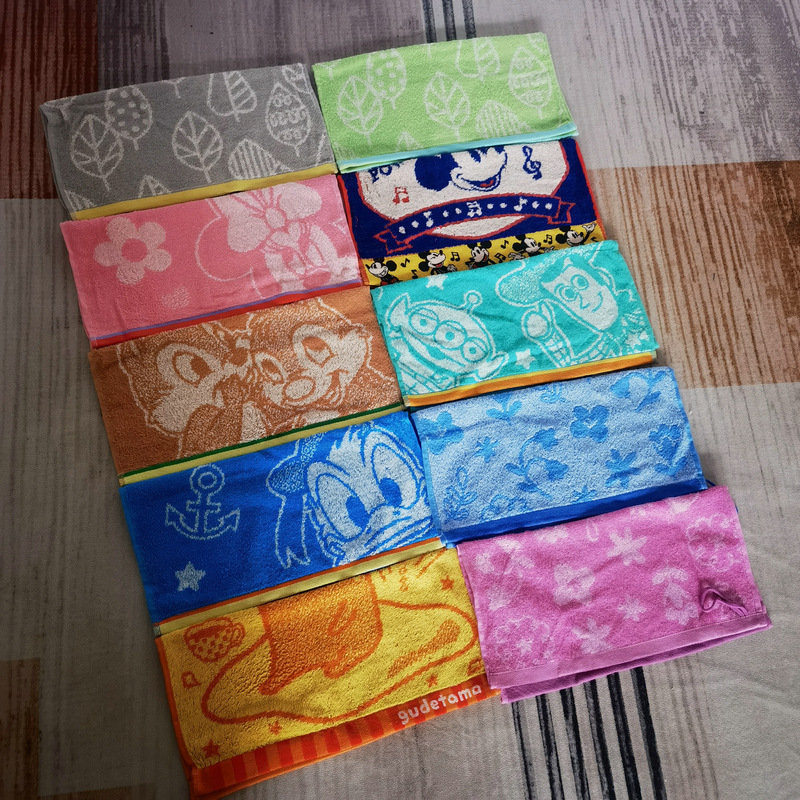 Exported to Japan pure cotton yarn-dyed jacquard double-sided Terry Minnie toy Donald Duck large square towel hanging towel hand towel