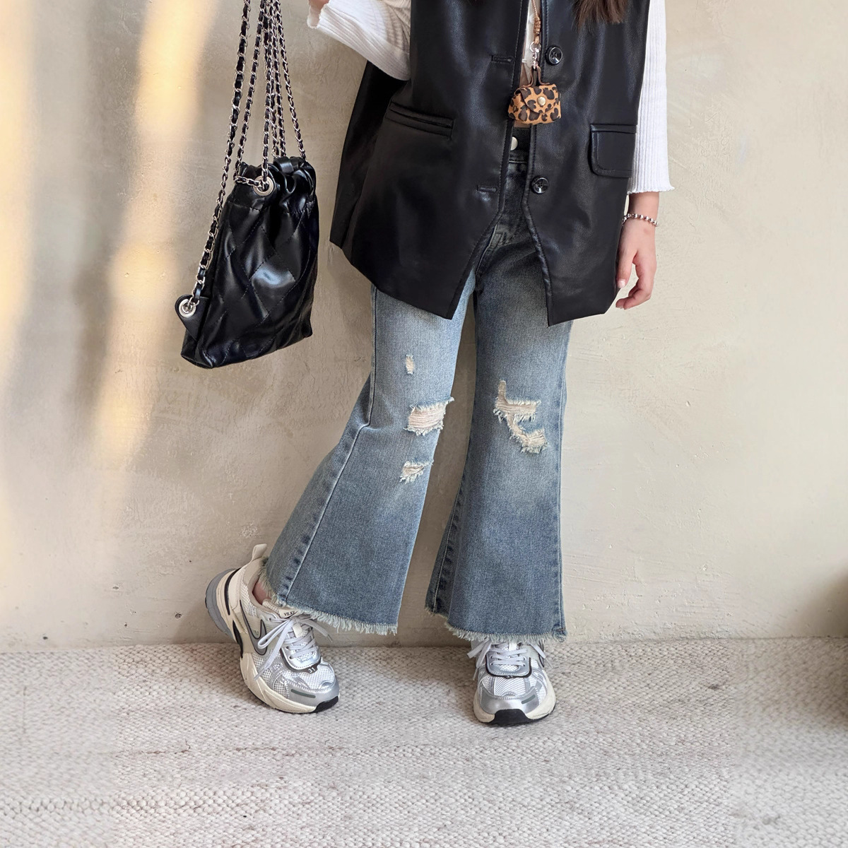 瑜瑜公主 女童秋季新款韩版破洞毛边微喇裤 女宝宝鱼尾喇叭裤