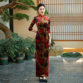 旗袍新款新款夏季喜妈妈婚宴礼服年轻款高端气质中长袖连衣裙
