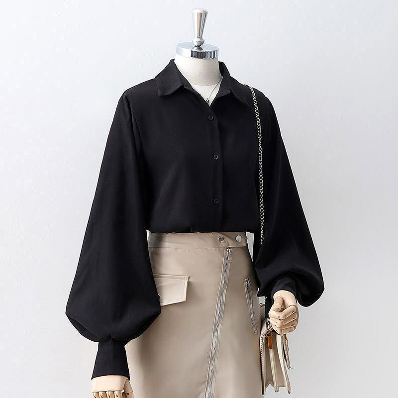 2026 Autumn New Black Lantern Sleeve Shirt for Women, Retro Hong Kong Style Puff Long Sleeve Top with Unique Design