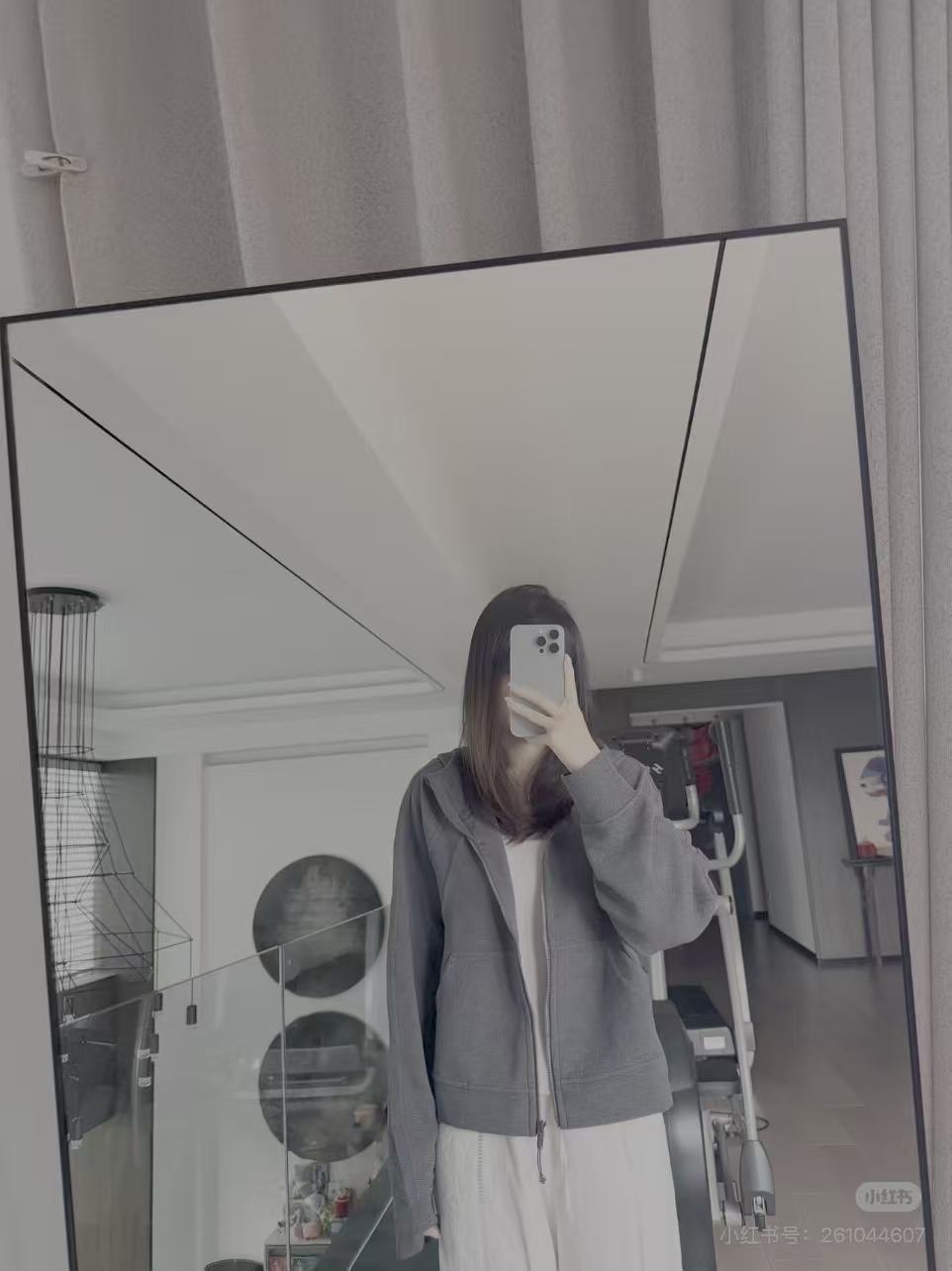 Graphite gray / S