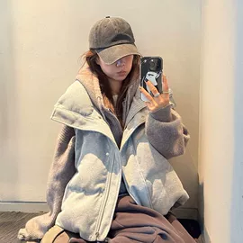 女式马甲;女式空调衫;羽绒马甲