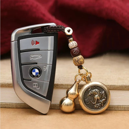 Manufacturer direct sale Turntable brass twelve zodiac keychain Car gourd key pendant gift dropshipping one piece