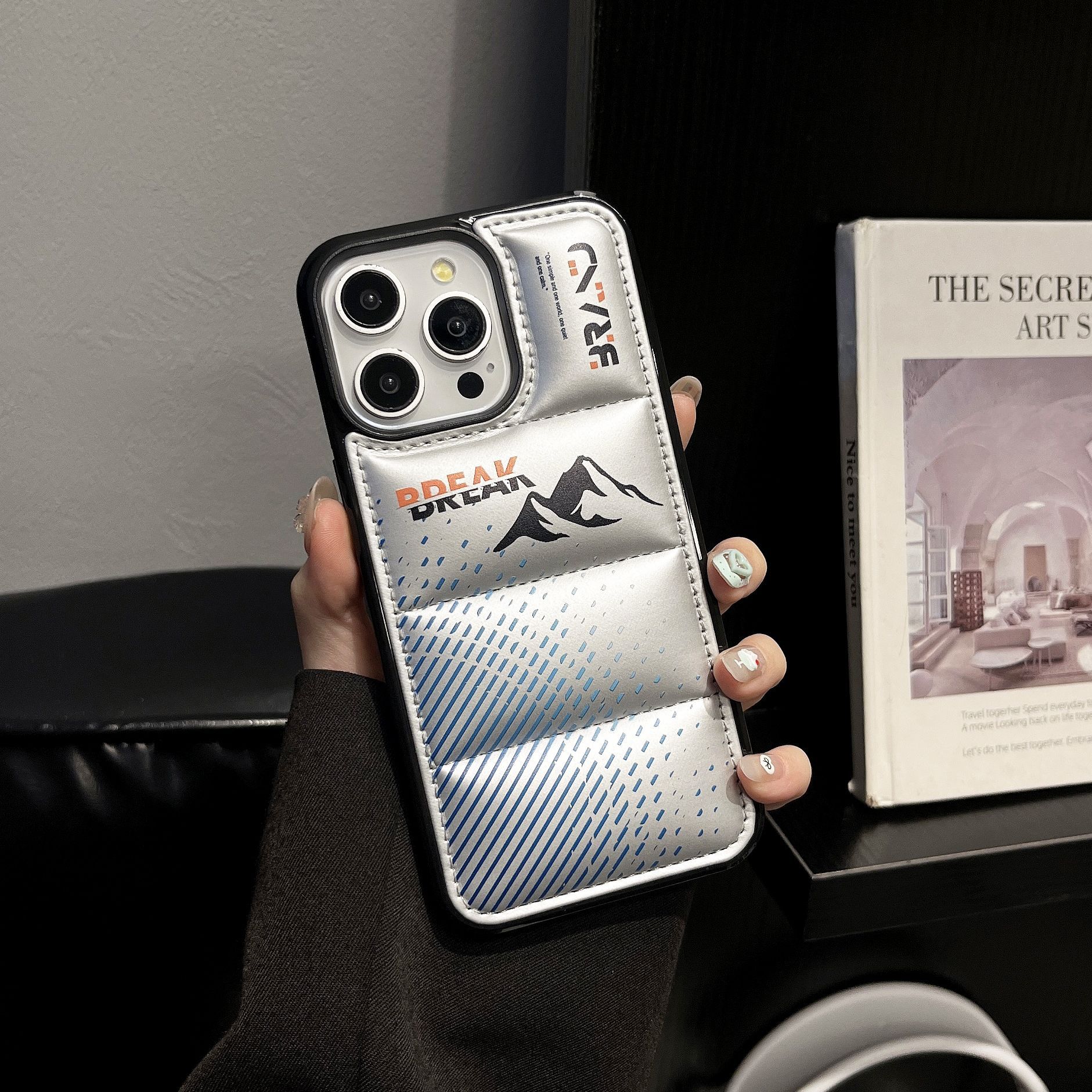 Neue Jahr Mode marke leder gepolsterte unten jacke handy fall_voghion.com