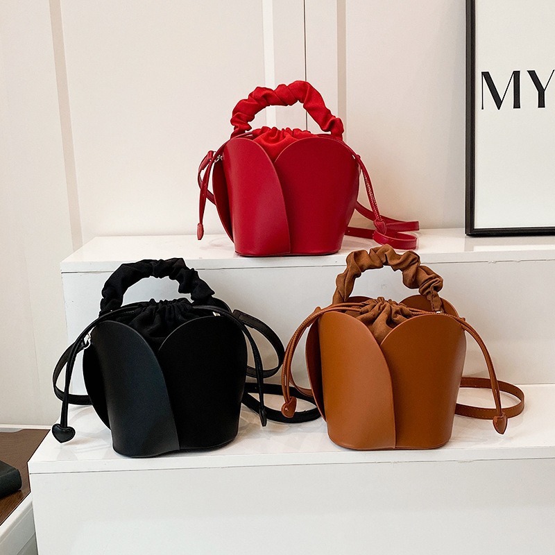 Hot-Selling Crossbody Bag, Bucket Bag, Women's Handbag, Large Capacity Red Petal Handbag, Tote Bag, Shoulder Bag