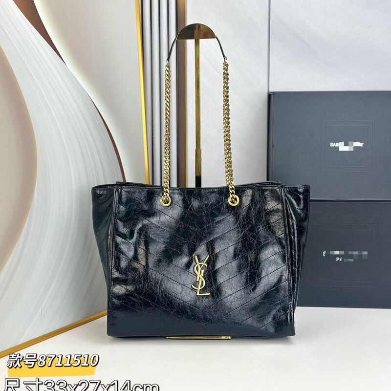2025 New Model Oil-Waxed Cowhide Quilted Chain Tote Bag for Women, Large Capacity Shoulder and Crossbody Bag, Fashionable and Versatile for Commuting 2025 New Model Oil-Waxed Cowhide Quilted Chain Tote Bag for Women, Large Capacity Shoulder and Crossbody Bag, Fashionable and Versatile for Commuting